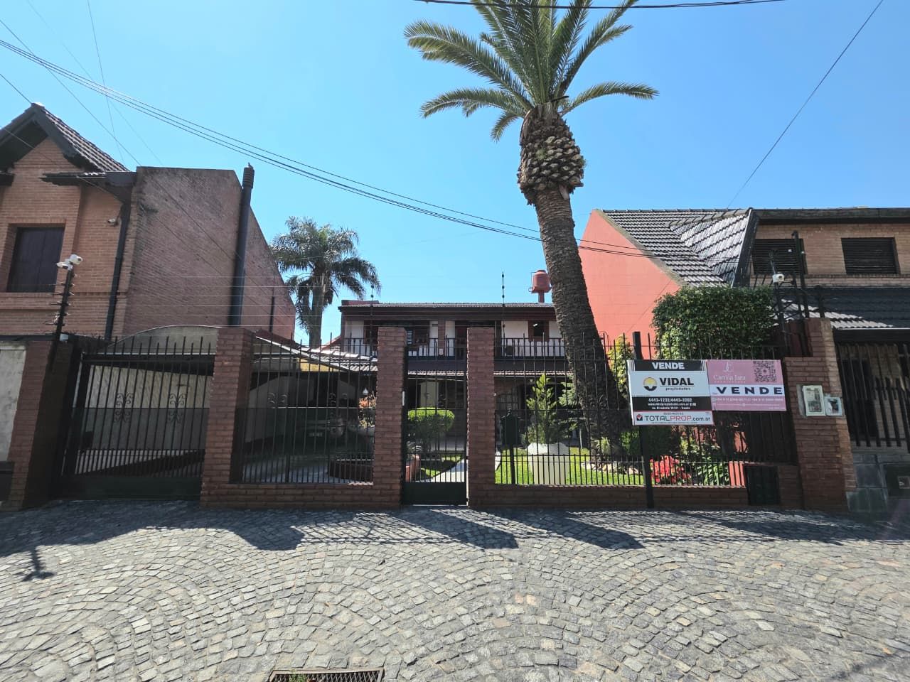 Casa en Figueroa Alcorta 1000