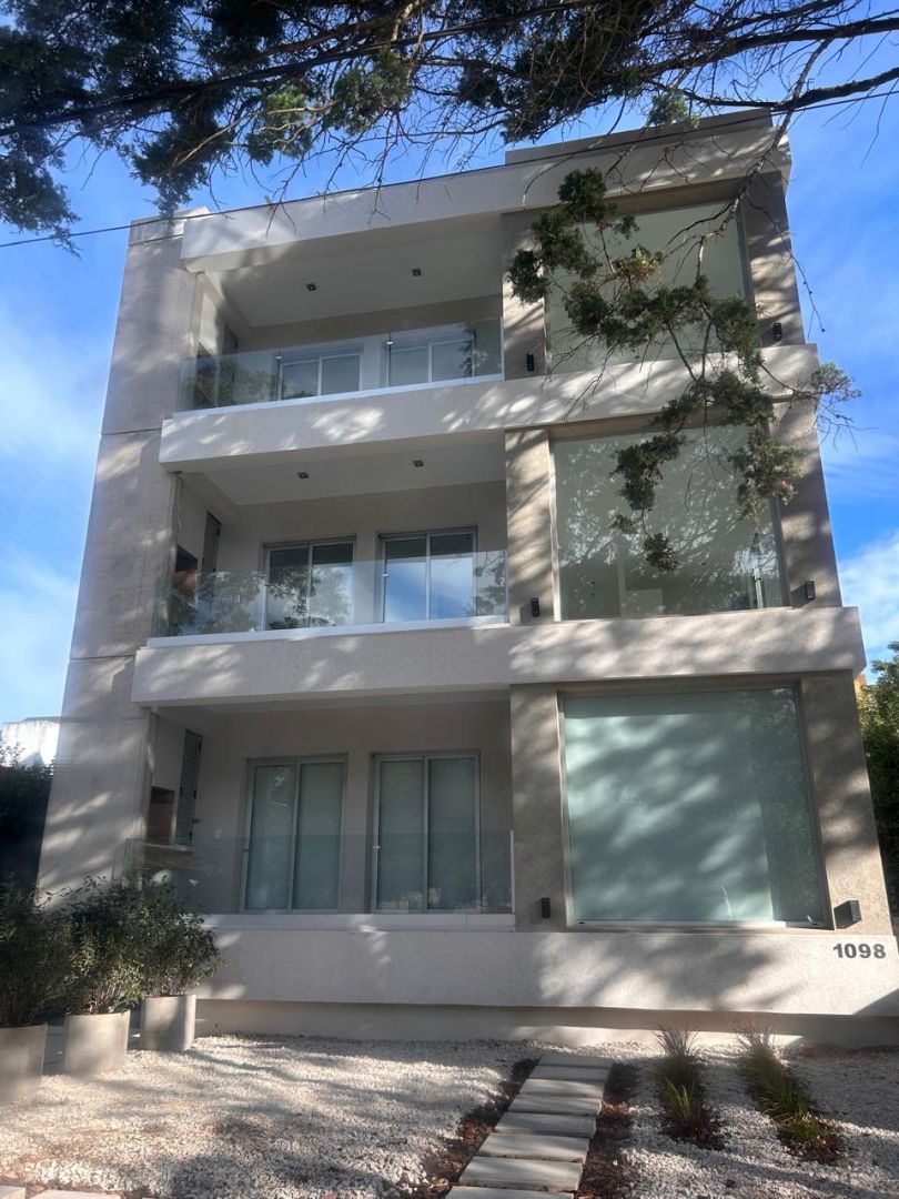 Departamento en Alquiler Temporario en Pinamar, Buenos Aires Costa Atlantica