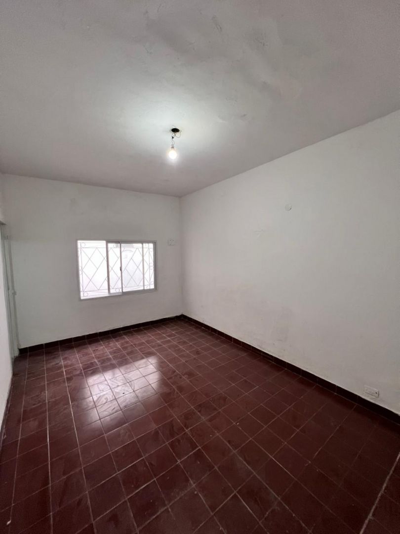 Local Comercial en Alquiler en General San Martin, G.B.A. Zona Norte