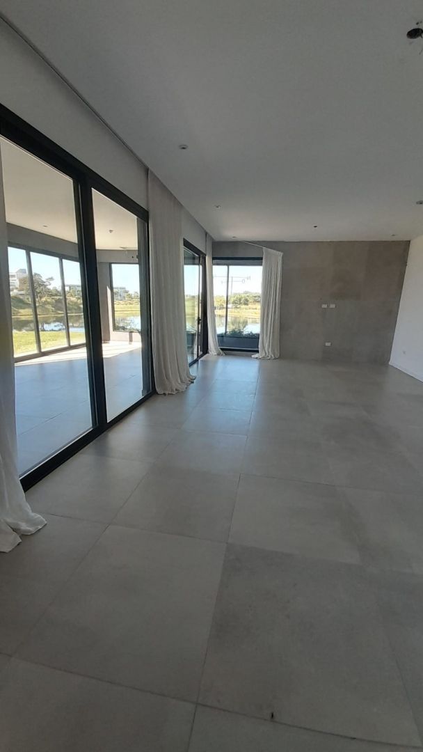 Casa en Venta en Escobar, G.B.A. Zona Norte