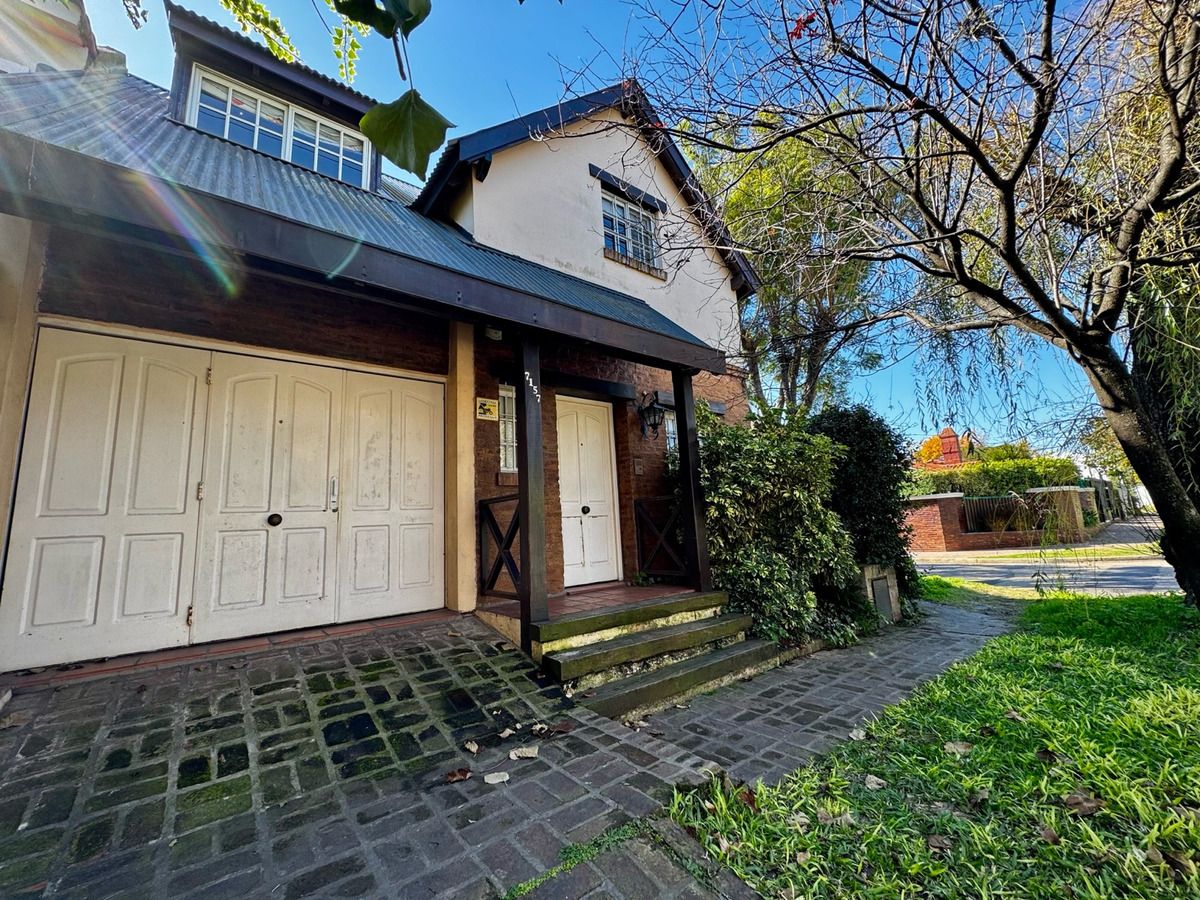 Casa en Venta en Tres de Febrero, G.B.A. Zona Oeste