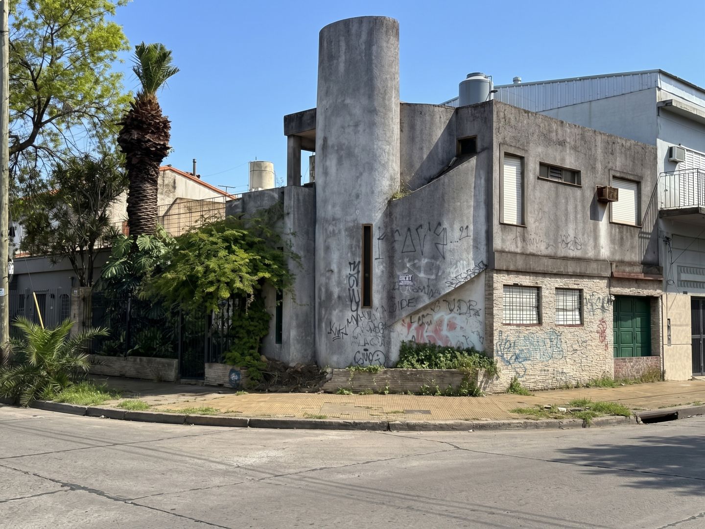 Casa en Rivera Indarte 100