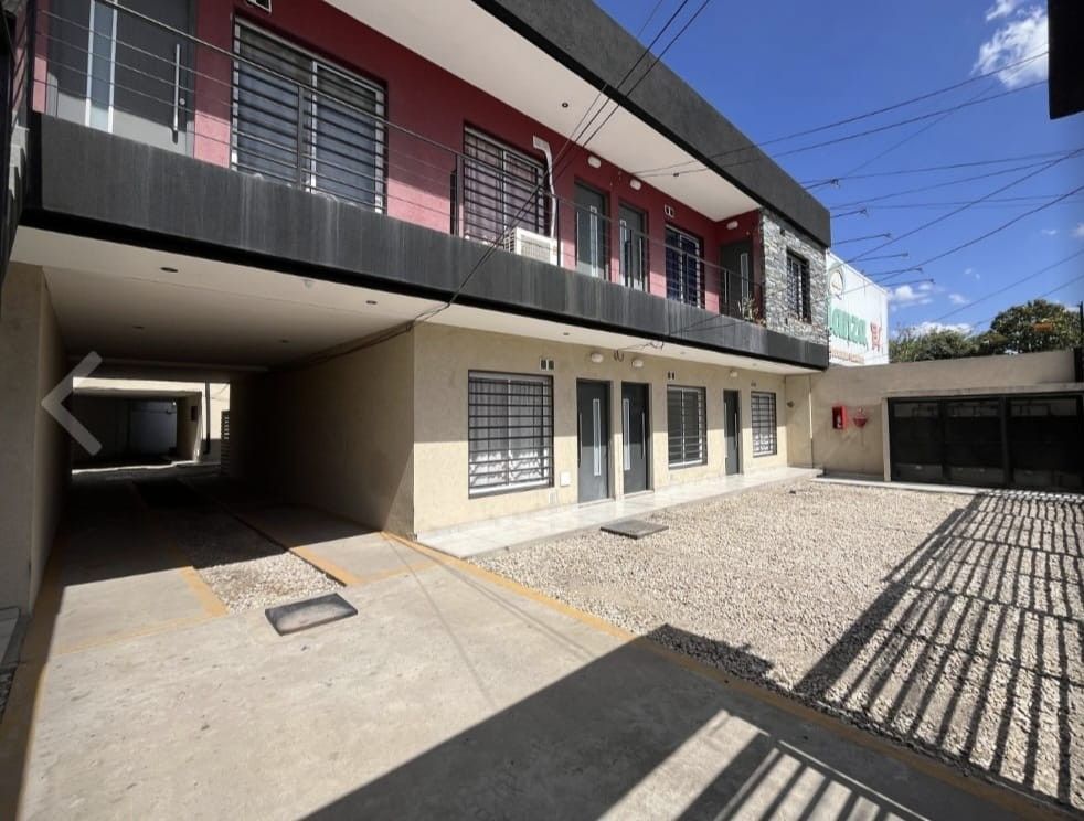 ALQUILER DE DEPARTAMENTO EN José C Paz - 3