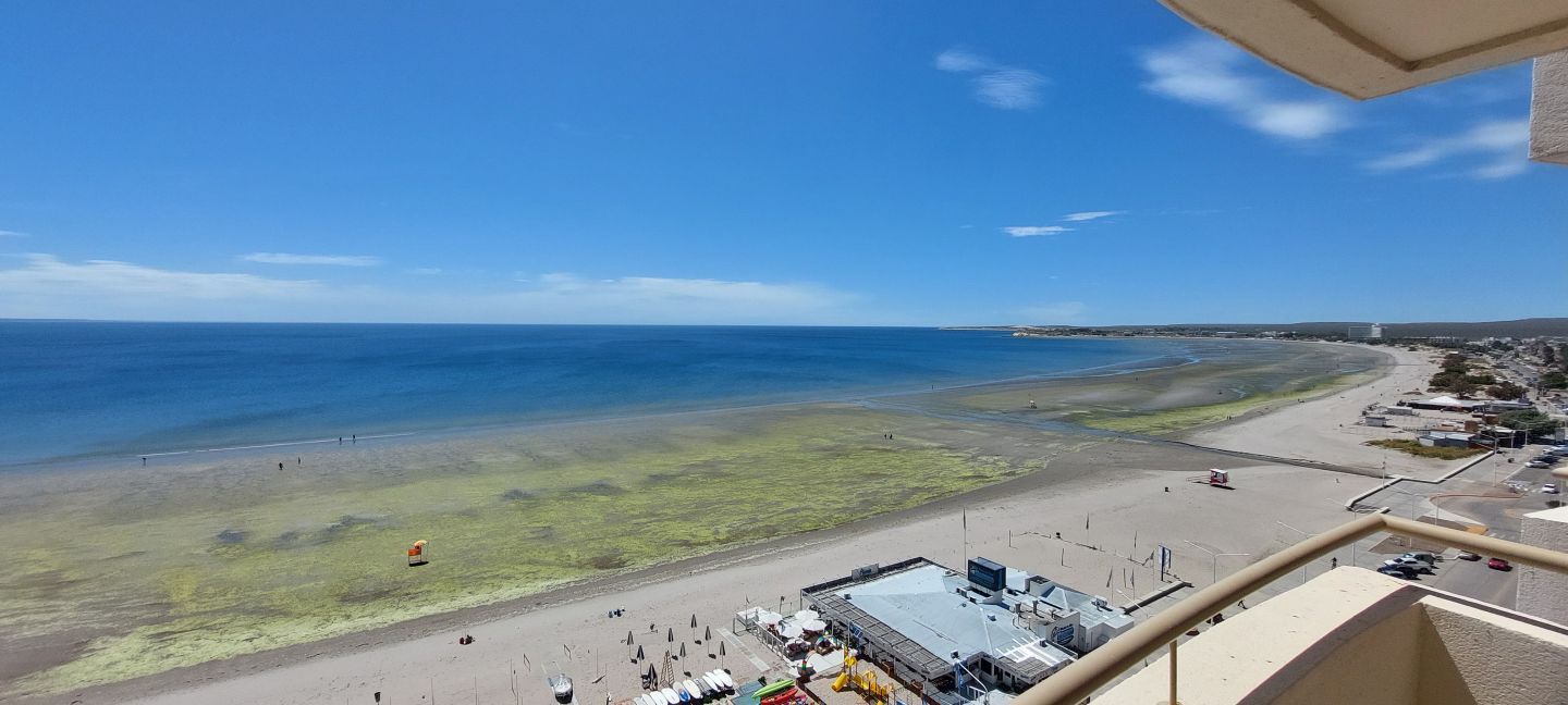 VENTA DE DEPARTAMENTO EN PUERTO MADRYN - FRENTE AL MAR - 3
