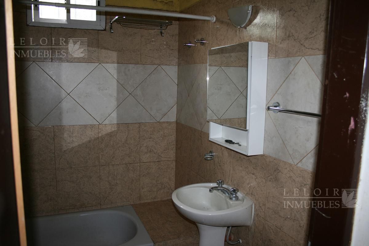 Casa en Venta en Ituzaingo, G.B.A. Zona Oeste