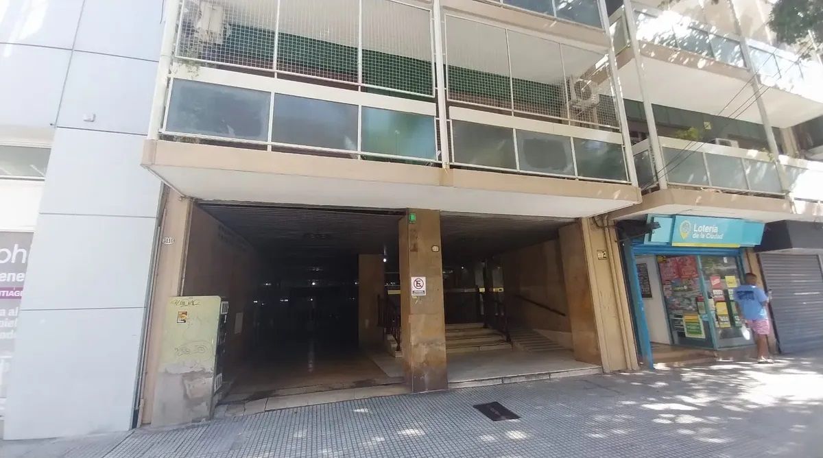 Av Rivadavia 3100 Balvanera Cochera U$12.500