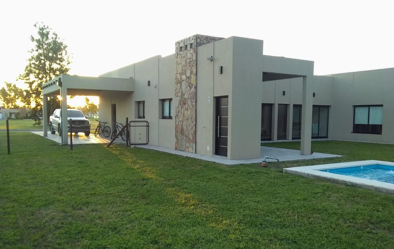 Casa EN VENTA