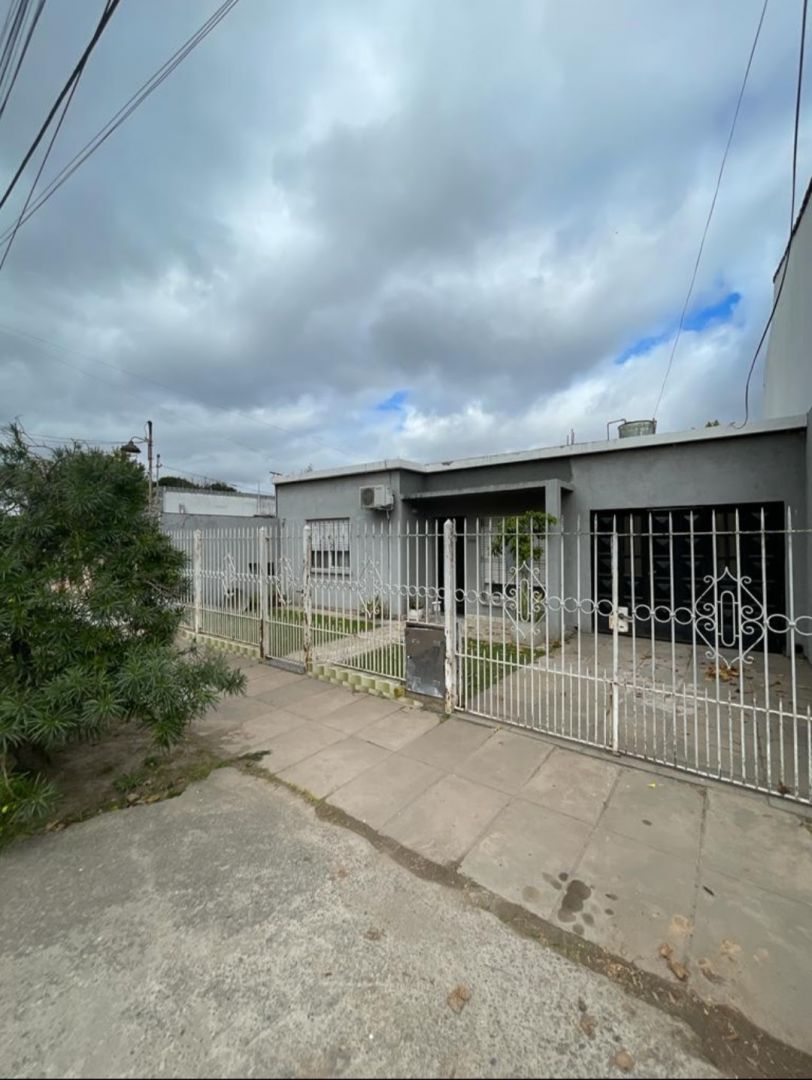 Casa en Venta en Ituzaingo, G.B.A. Zona Oeste