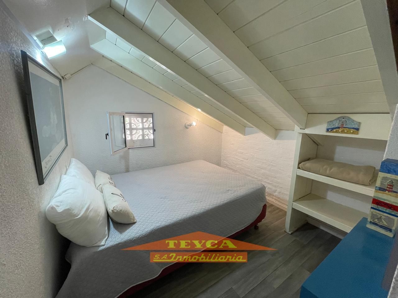 Casa en venta Lasalle 5 ambientes