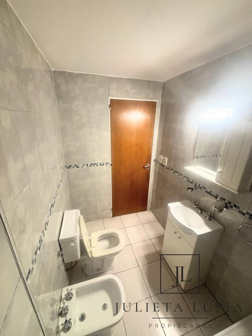 Departamento en Venta en Tres de Febrero, G.B.A. Zona Oeste