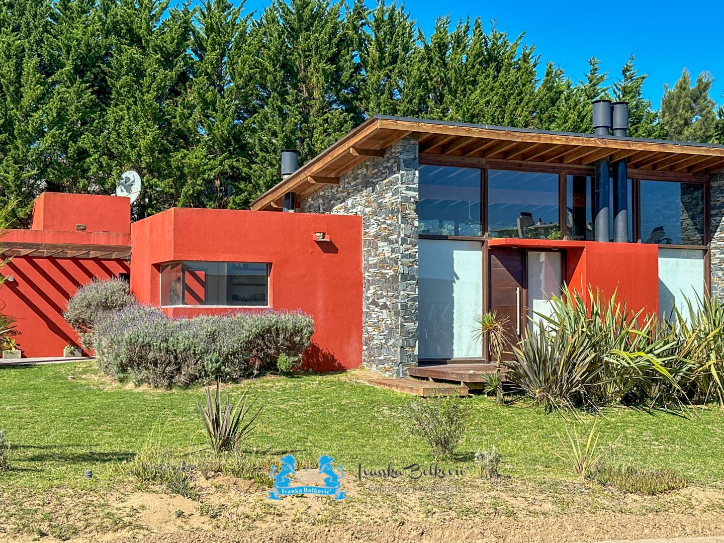 Casa en Barrio Residencial 1 3 ambientes