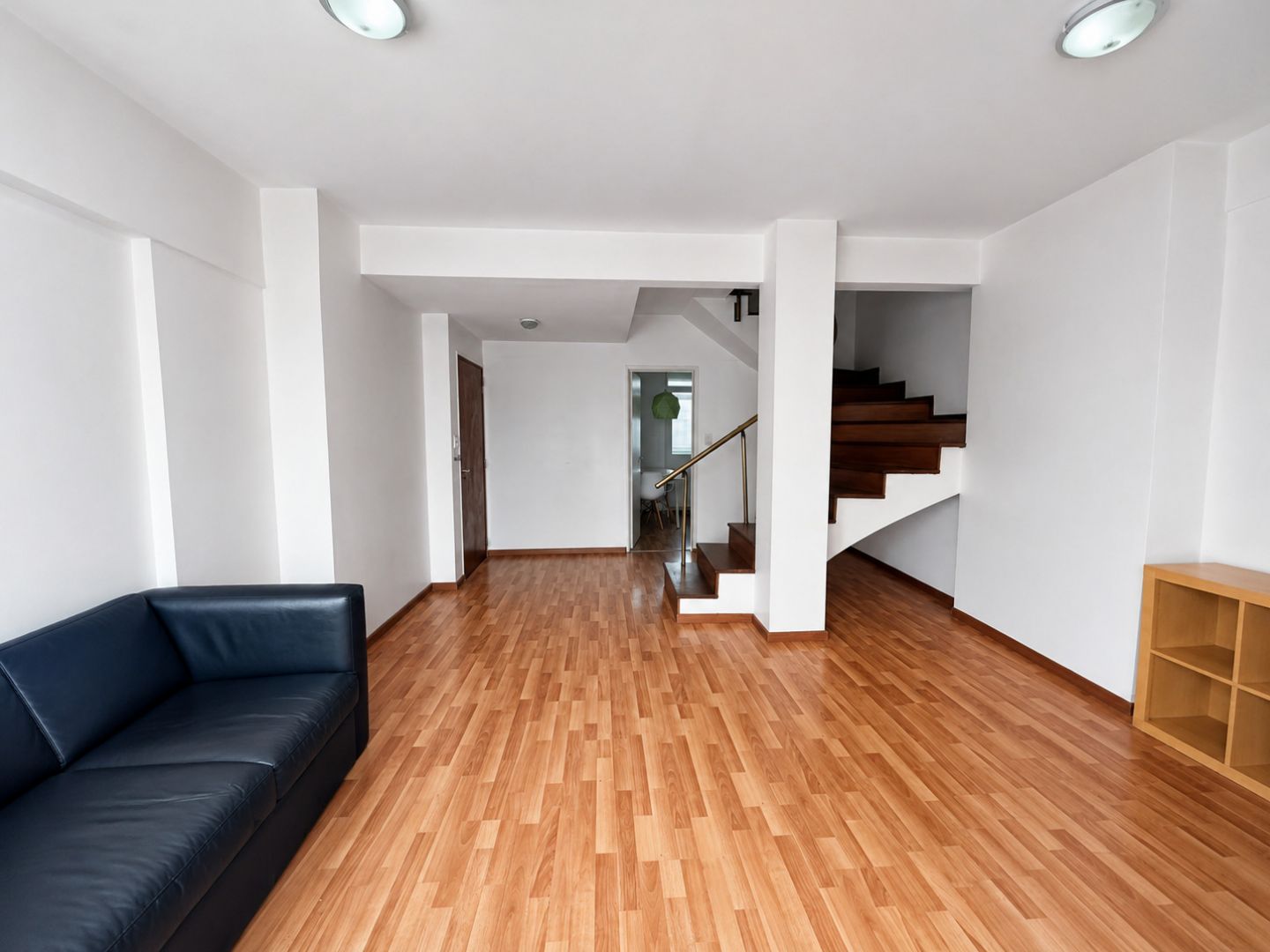 Marcelo T De Alvear 900