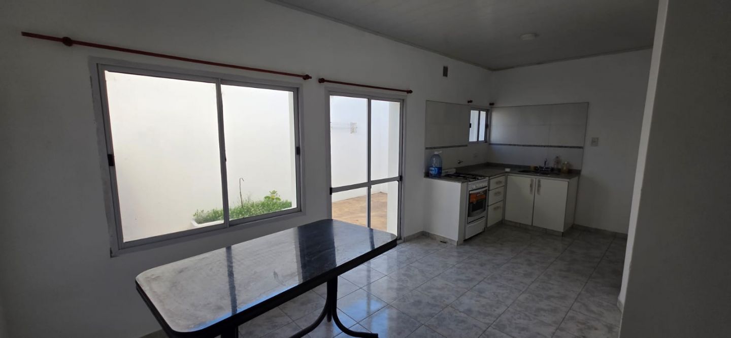 Casa EN ALQUILER