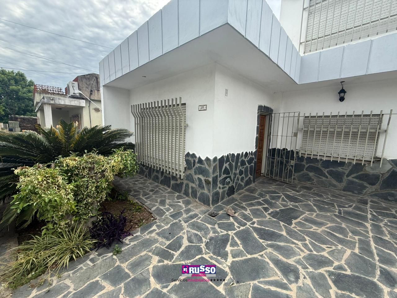 ALQUILER DE CASA EN La Matanza - Isidro Casanova — foto 3