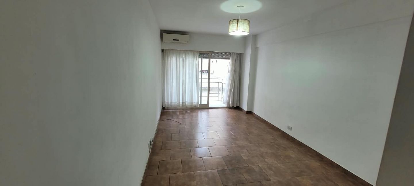 Departamento en AV. CORDOBA 2800