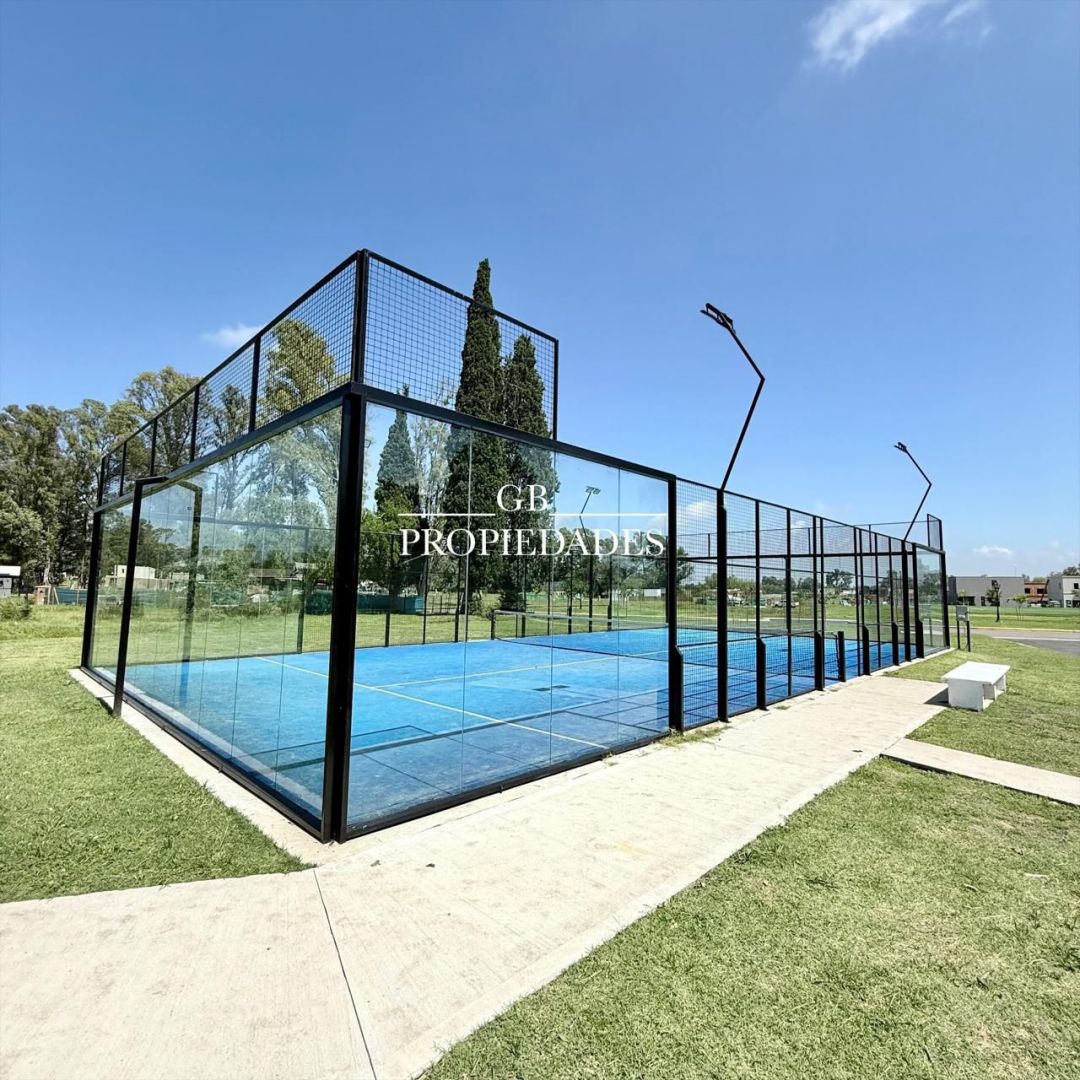 Lote en Santa Sofia