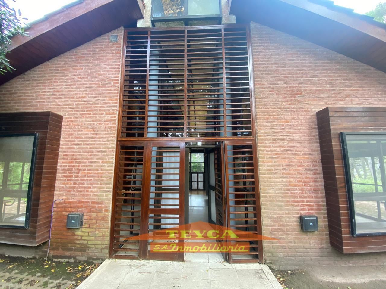 Casa en venta Lasalle 4 ambientes