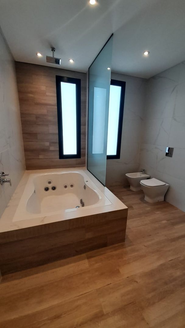 Casa en Venta en Escobar, G.B.A. Zona Norte