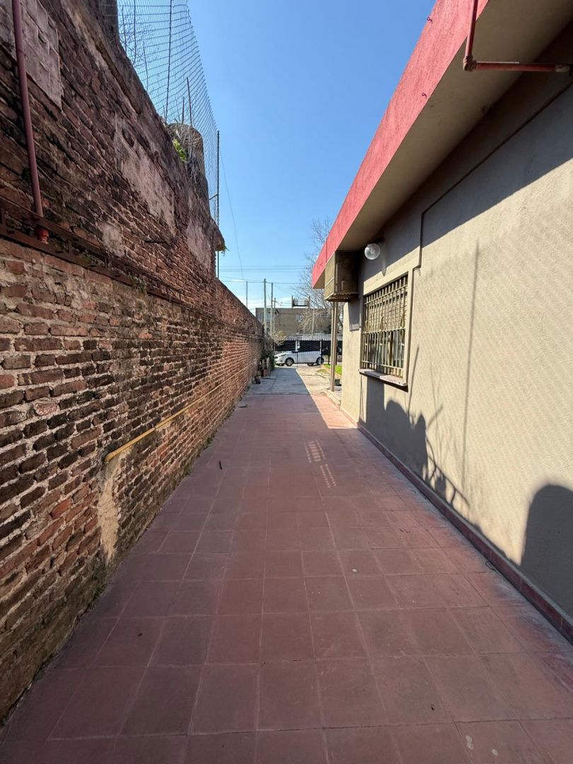 Casa en Venta en Moron, G.B.A. Zona Oeste