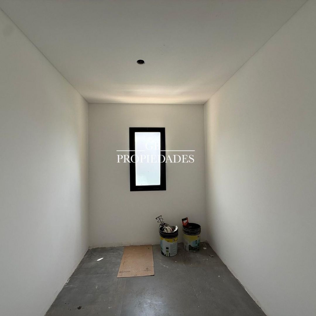 VENTA DE CASA EN Pilar - Santa Sofia - 20
