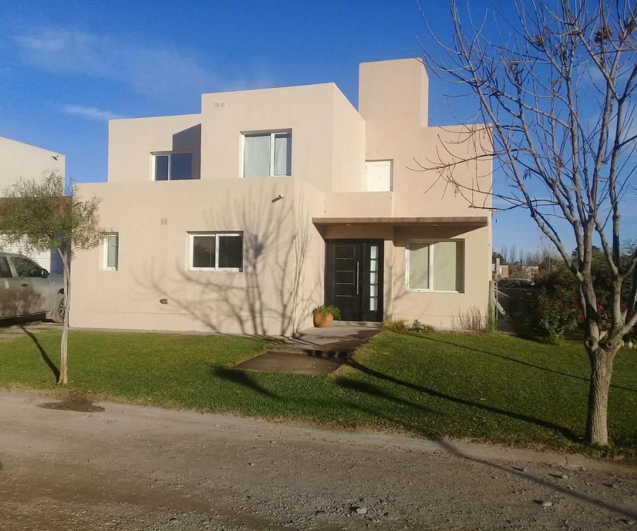 Casa EN ALQUILER