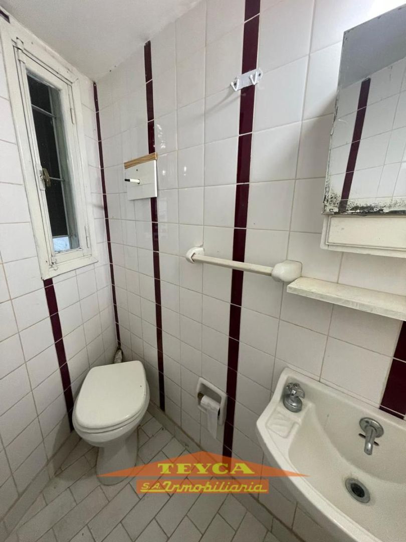 Casa en venta Lasalle 5 ambientes