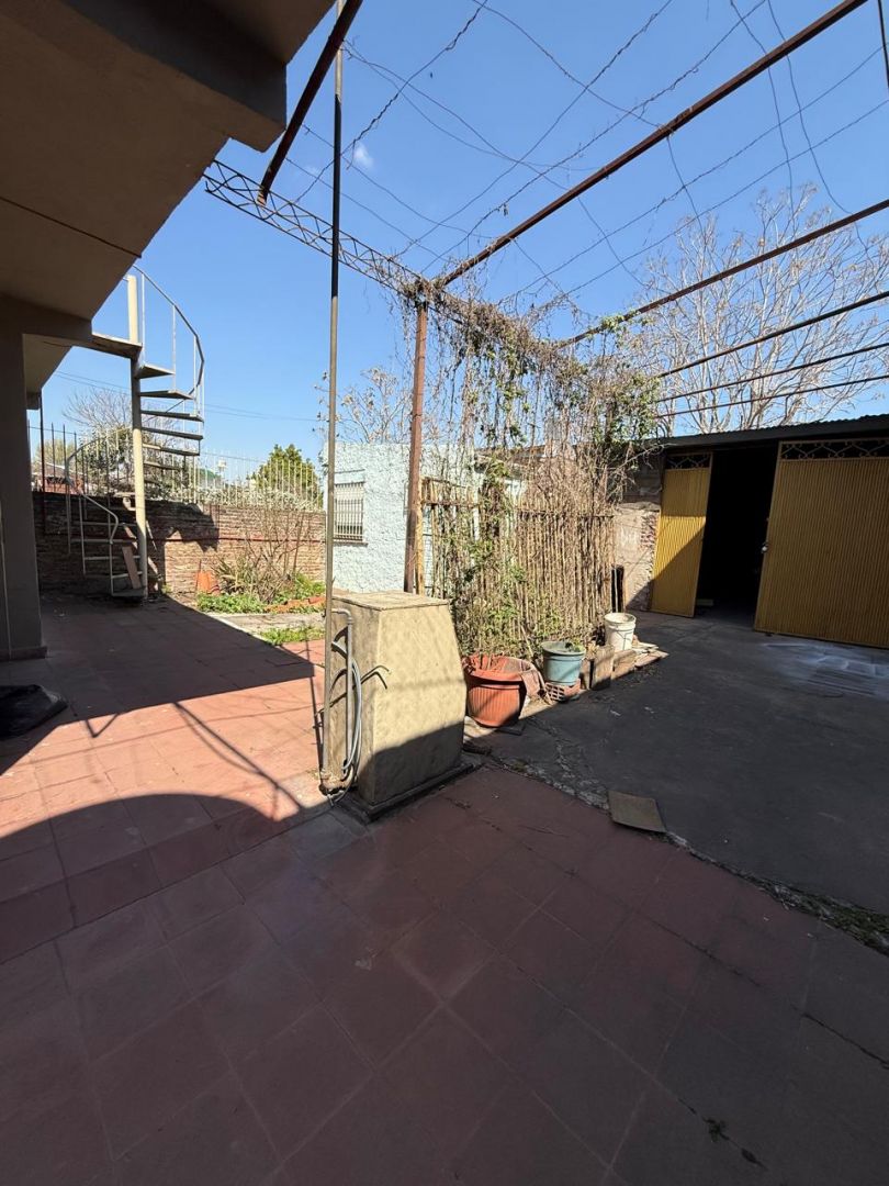 Casa en Venta en Moron, G.B.A. Zona Oeste