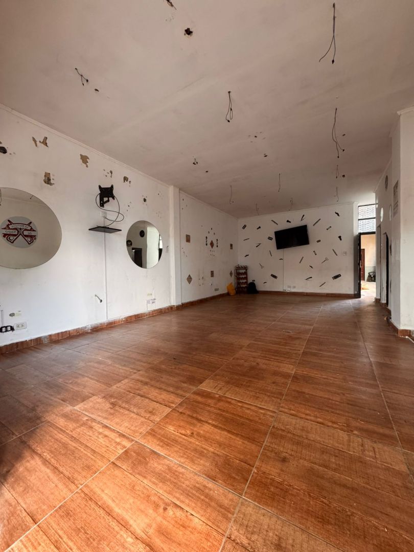 Local Comercial en Venta en Villa Devoto, Capital Federal