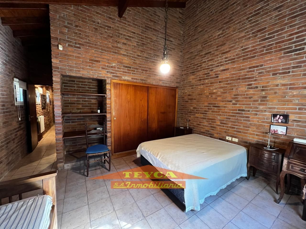 Casa en venta Lasalle 5 ambientes