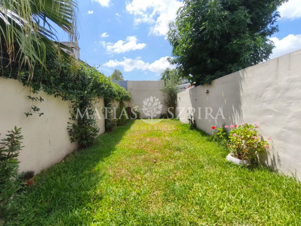 VENTA DE CASA EN Castelar Norte - Castelar - 24