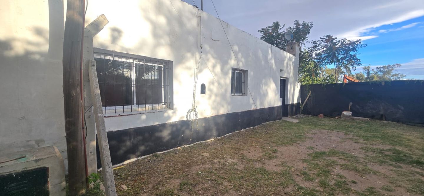 Casa en Venta en Fernandez Oro, Rio Negro