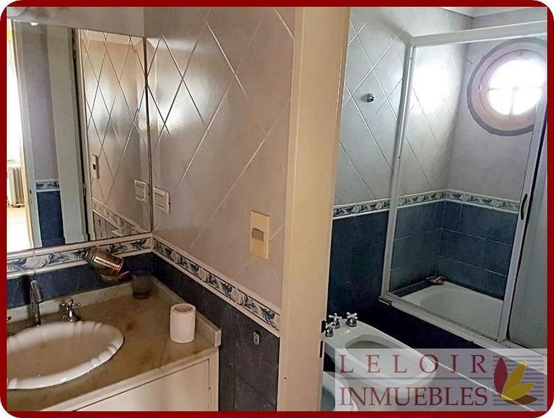 Casa en Venta en Moron, G.B.A. Zona Oeste