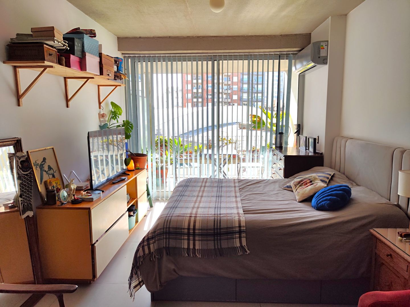 Departamento en Romulo Naon 3500