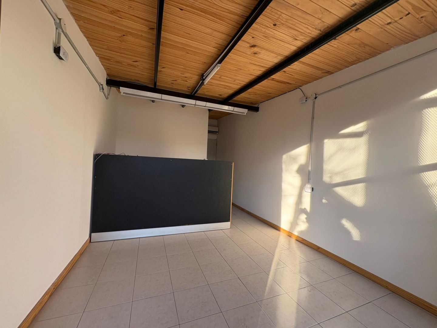 Local Comercial en Alquiler en Neuquen, Neuquen