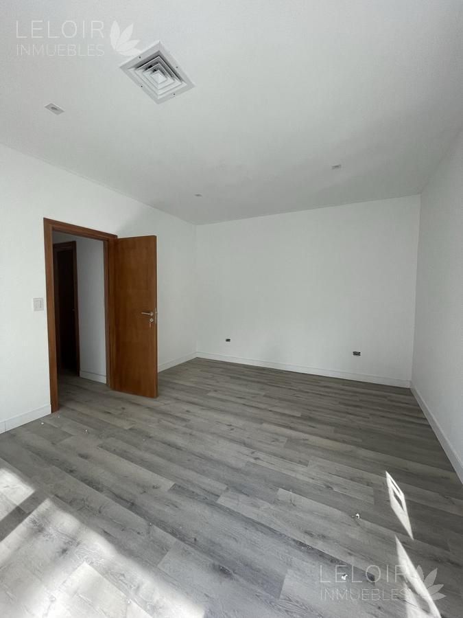Casa en Venta en Ituzaingo, G.B.A. Zona Oeste