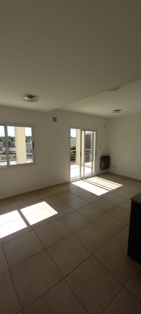 Departamento en Alquiler en Merlo, G.B.A. Zona Oeste