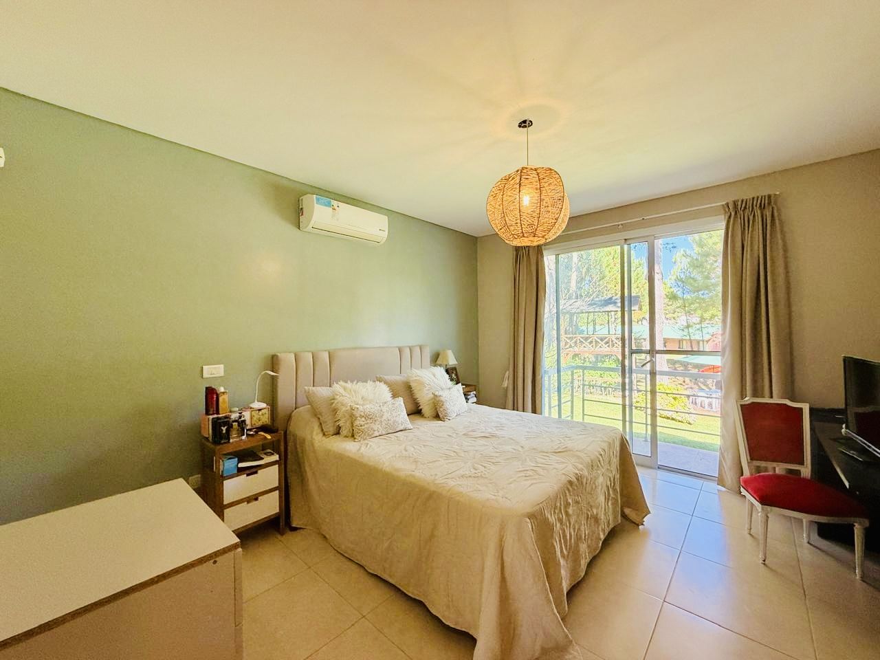 Casa en Venta en Pinamar, Buenos Aires Costa Atlantica