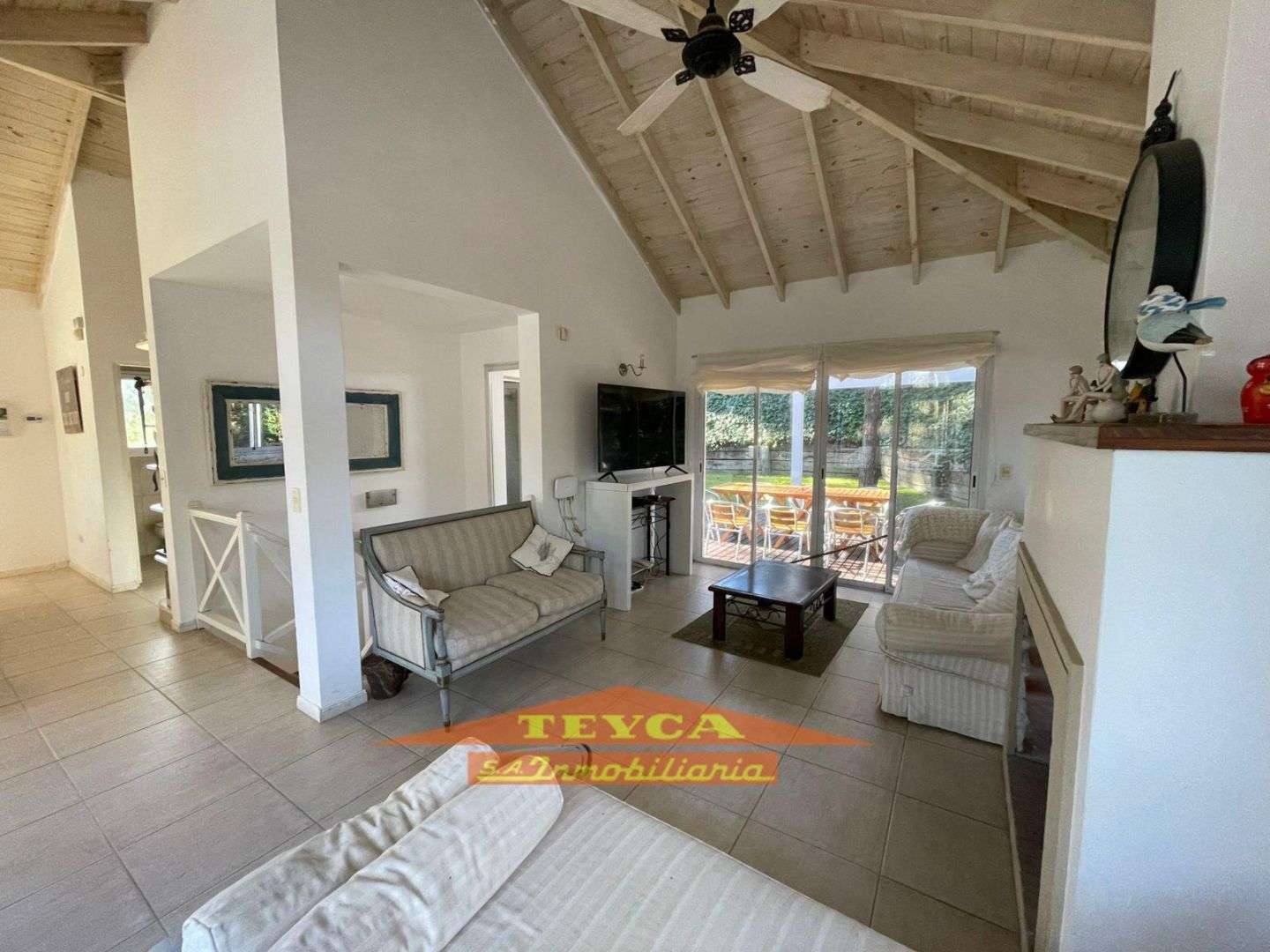 Casa en venta Lasalle 5 ambientes