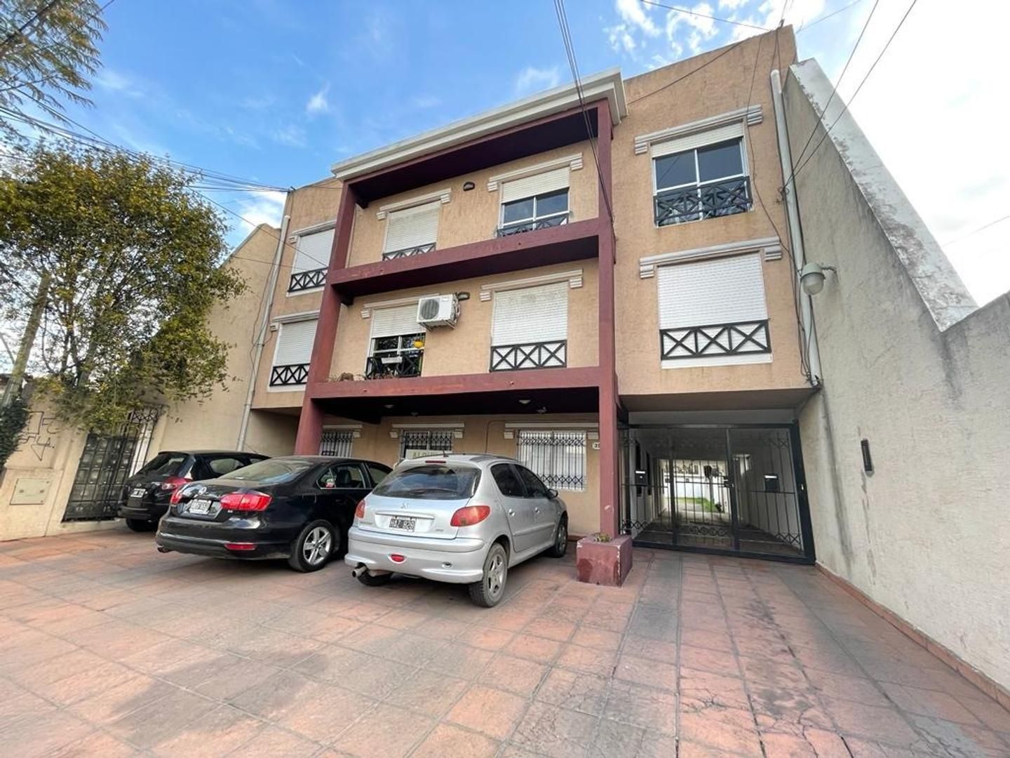 ALQUILER DE DEPARTAMENTO EN José C Paz - José C Paz - 1