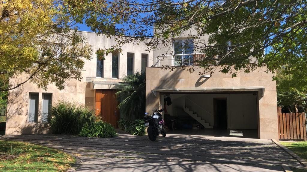 VENTA DE CASA EN DEL VISO - AYRES DEL PILAR - 2