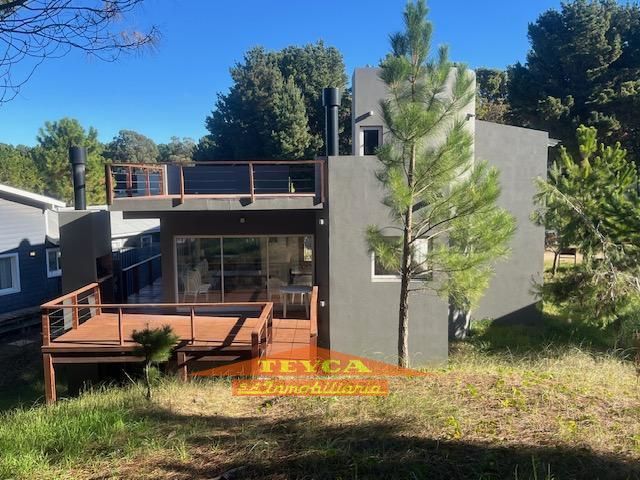 Casa en venta  4 ambientes