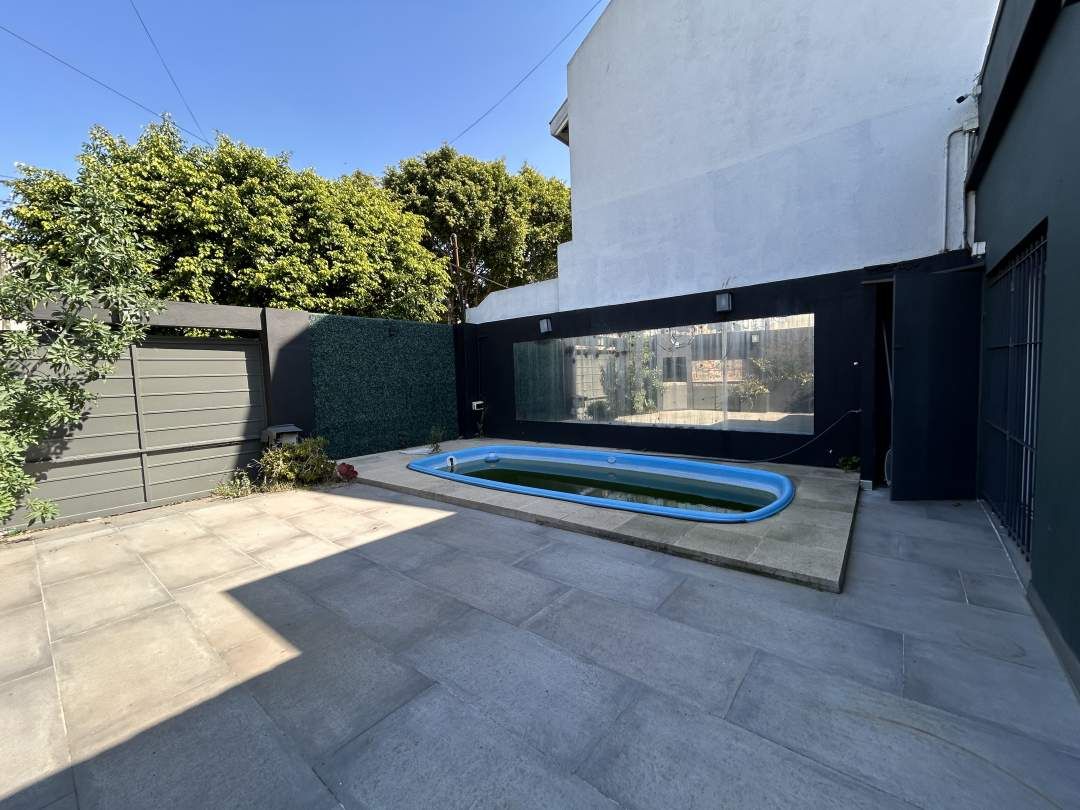 VENTA DE CASA EN CASEROS - Caseros - 47