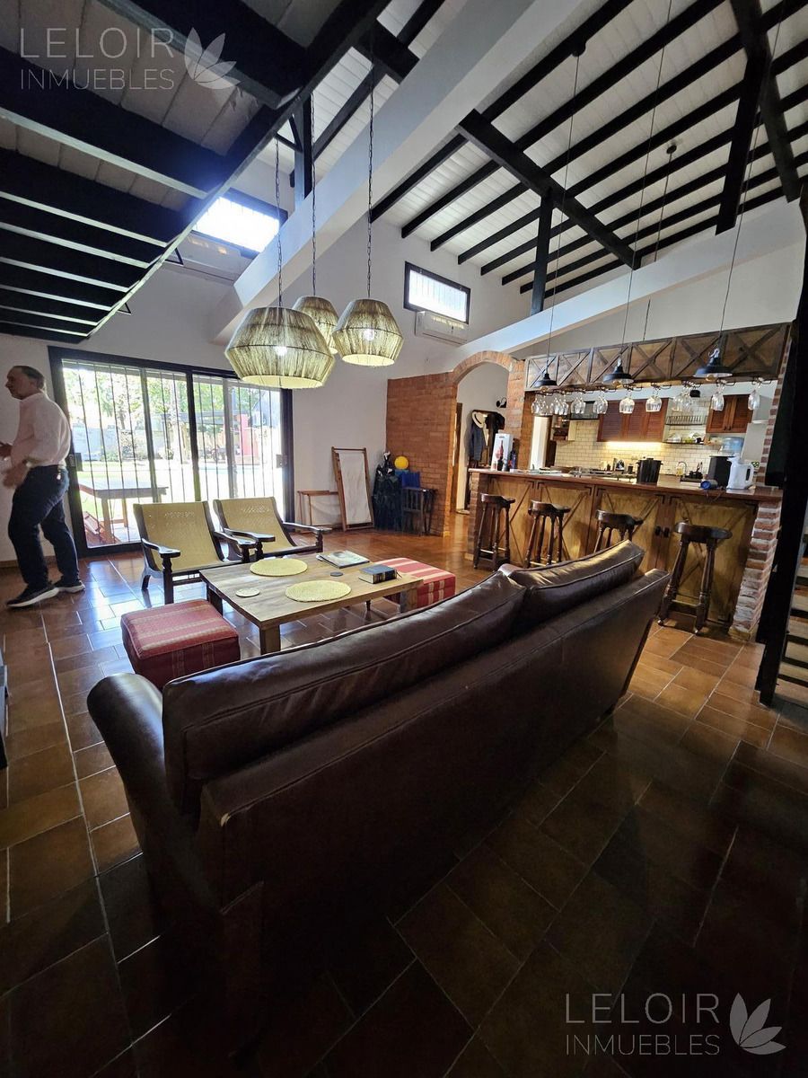 Casa en Venta en Ituzaingo, G.B.A. Zona Oeste