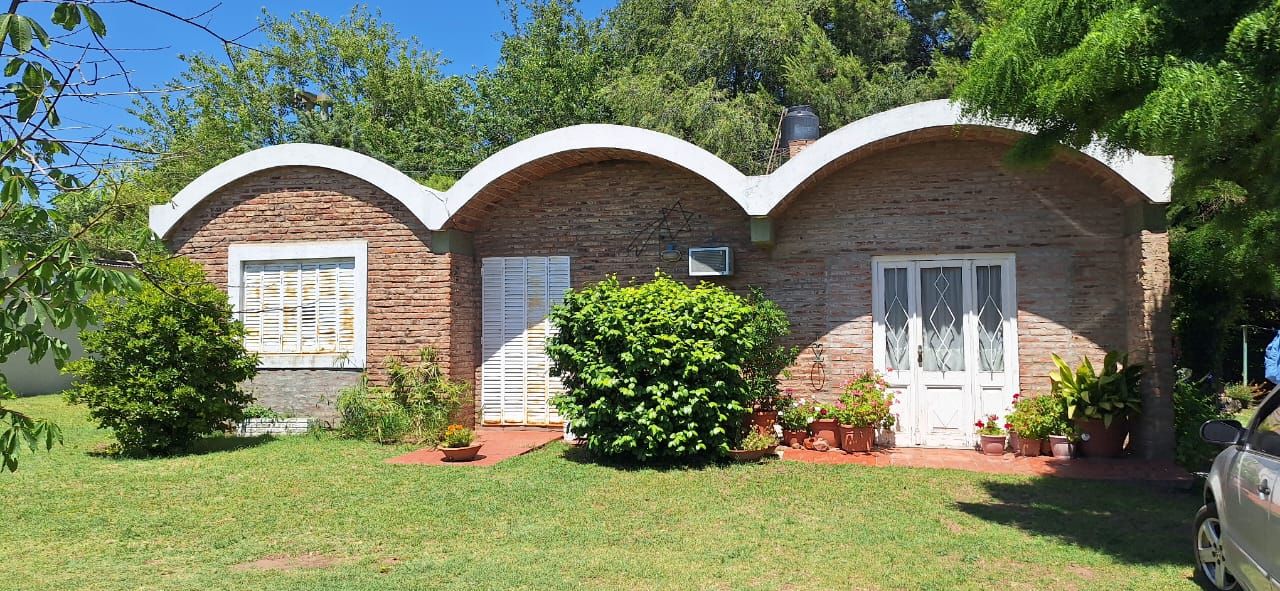 Casa en venta Barrio Alegre Camping 3 ambientes