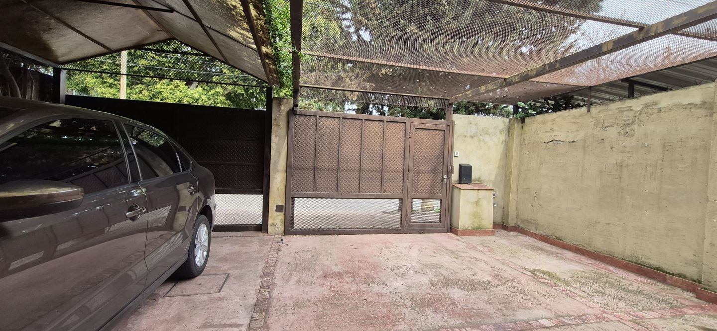 Casa en Venta en General San Martin, G.B.A. Zona Norte