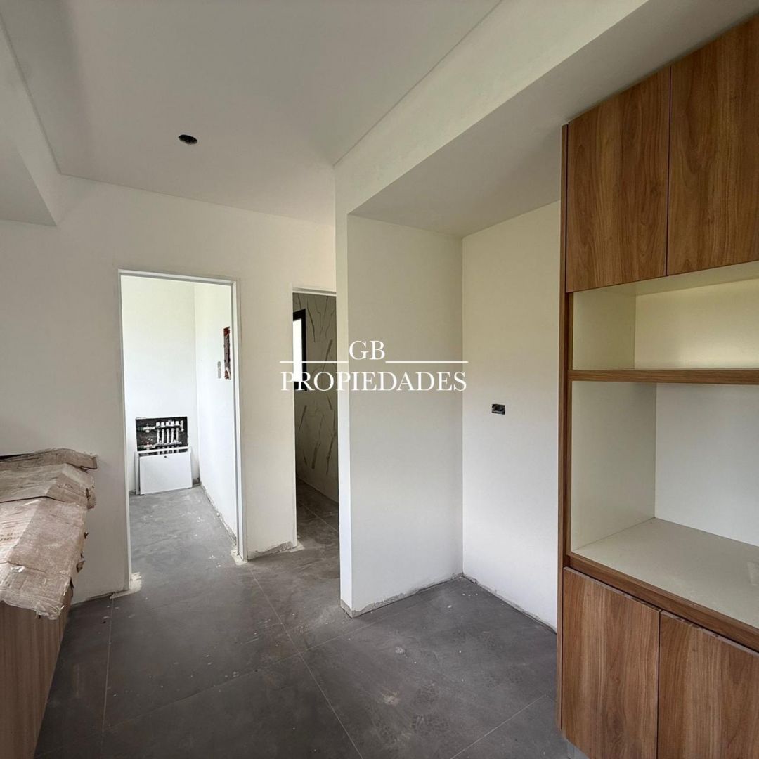VENTA DE CASA EN Pilar - Santa Sofia - 4