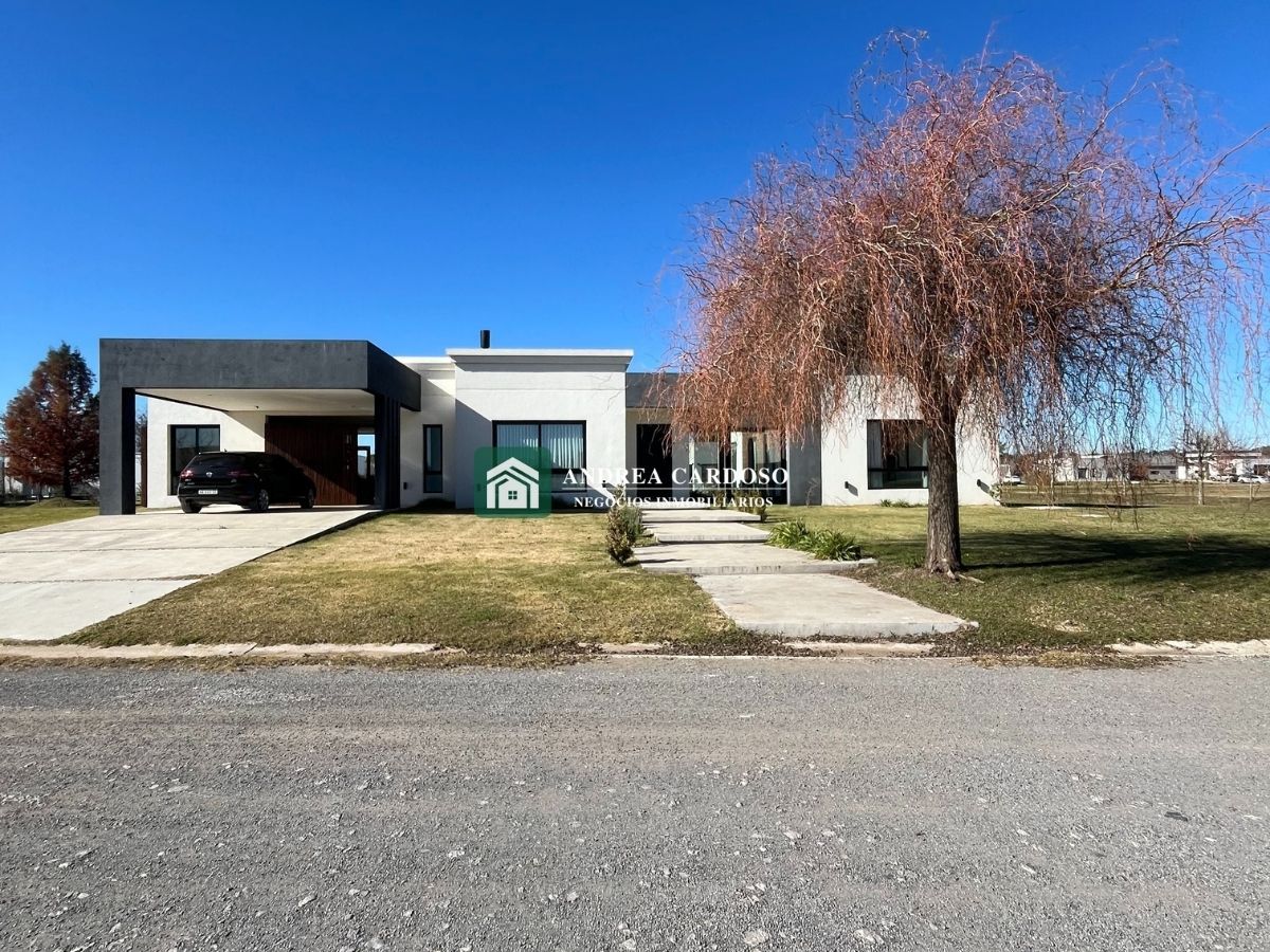 Casa en Venta en Lujan, G.B.A. Zona Oeste