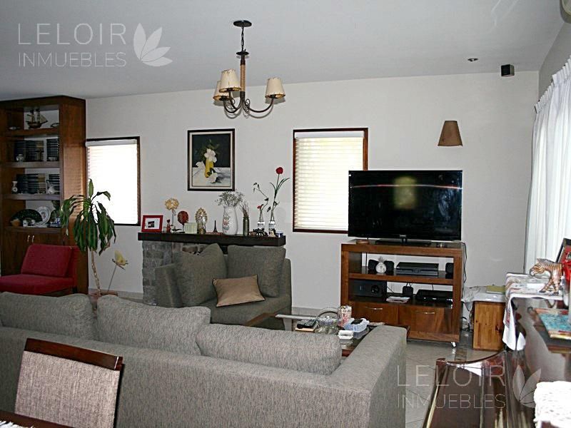 Casa en Venta en Ituzaingo, G.B.A. Zona Oeste