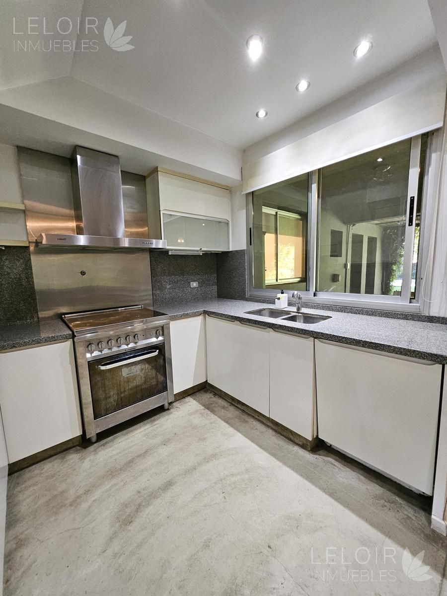 Casa en Venta en Ituzaingo, G.B.A. Zona Oeste
