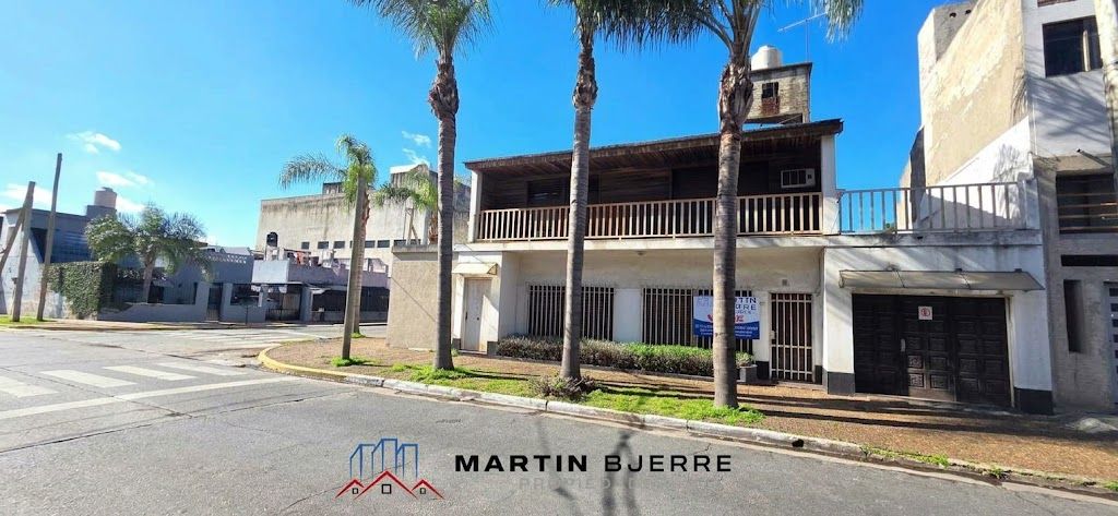 Casa en PRIMERA JUNTA 800